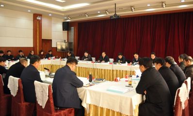 李旭阳在县委理论中心组学习会议暨务虚会上强调 凝心聚力谋发展 务实笃行开新局